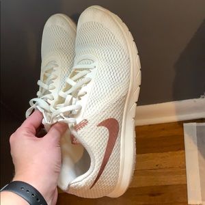 Nike Shoes - Nike Running/Comfort Shoes Nike Shoes - Nike Running/Comfort Shoes